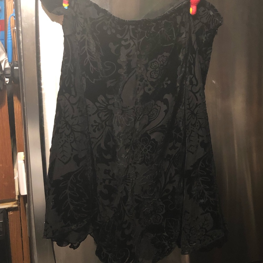 Notations Velvet Skirt- 424 $40 or $35 w/offer